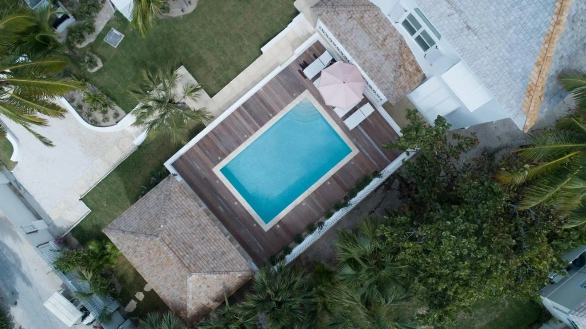 Sea Siren - Dream Villa With Private Pool And Beach In The Bahamas Harbour Island